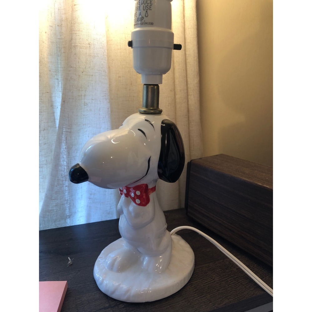 Vintage Peanuts Snoopy Ceramic Table Lamp Red Polka Dot Bowtie Working White